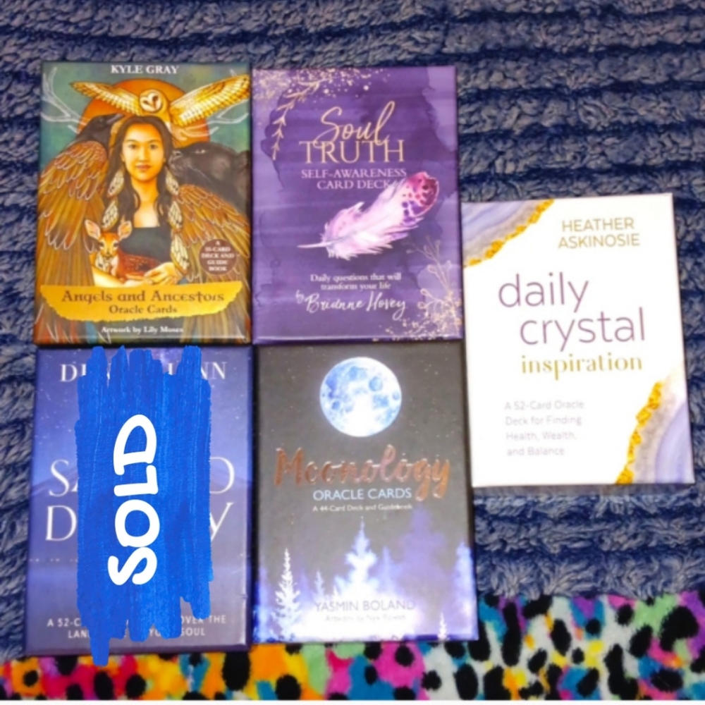 🌟Bundle of 4 Oracle decks🌟